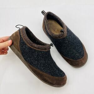 Sundance gray suede wool house shoes